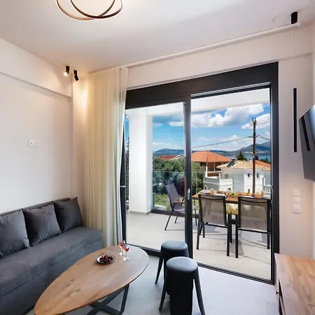 アパート Ionian Bliss Deluxe ニキアナ